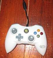 Xbox 360 Wired Controller,  White,  MadCatz